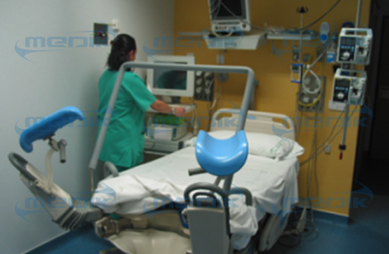 Lit de livraison vendu medik au marchÃ© de Singapour