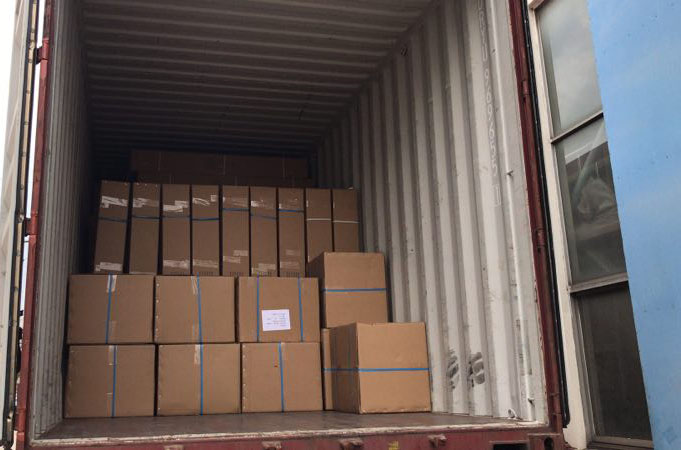 Medik transporte du matÃ©riel hospitalier, 40hq pour l 'AmÃ©rique centrale.