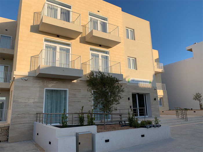 CÃ©lÃ©brez le dÃ©marrage de la maison de soins infirmiers CHIXX Ã  Malte