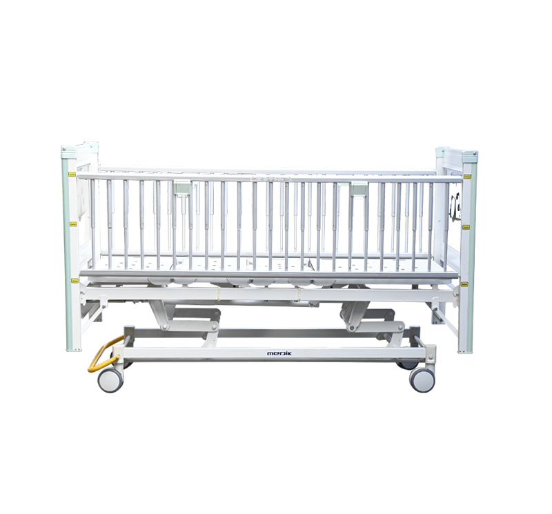 YA-PM3-1 Medical Adjustable Children Bed With Central Brake System